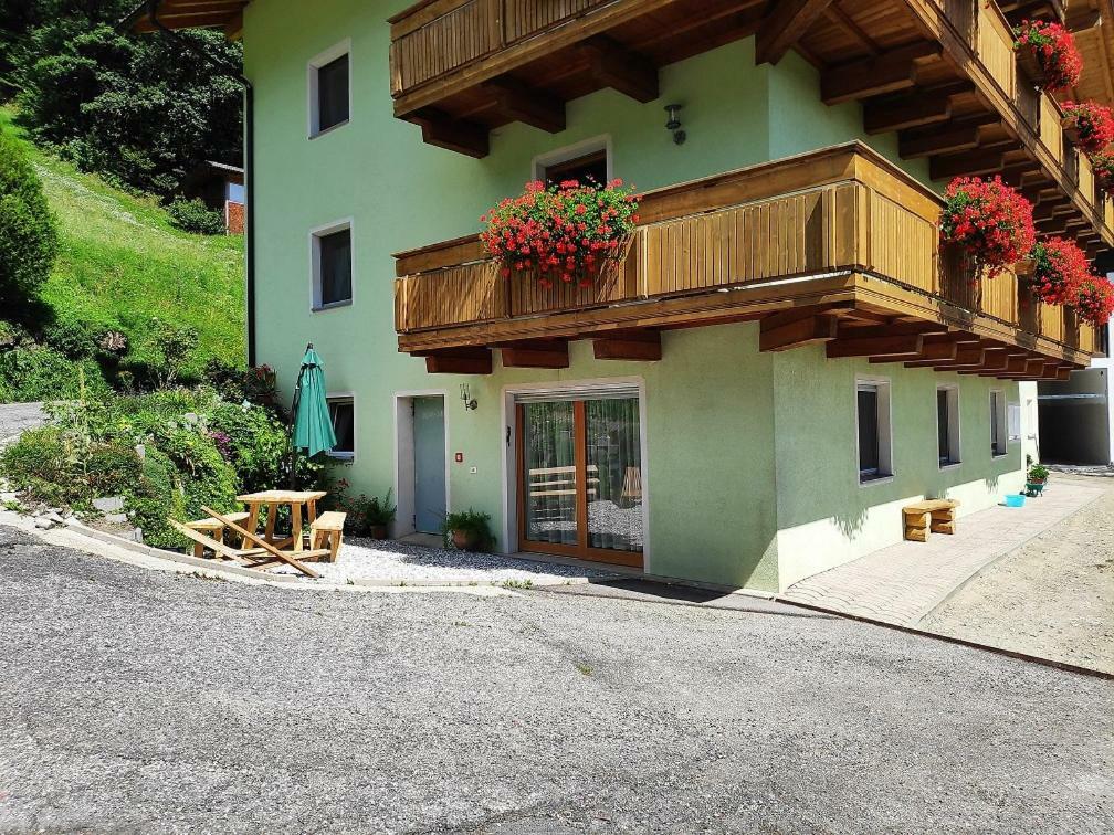 Gruberhof A Quiet Place Gereuth Brixen Exterior foto